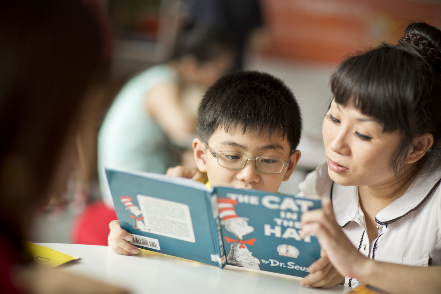 4 LỢI ÍCH BẤT NGỜ CỦA VIỆC CHO TRẺ HỌC TIẾNG ANH QUA TRUYỆN NGỤ NGÔN