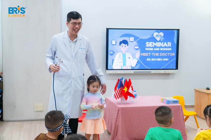 Chương trình học tại BRIS