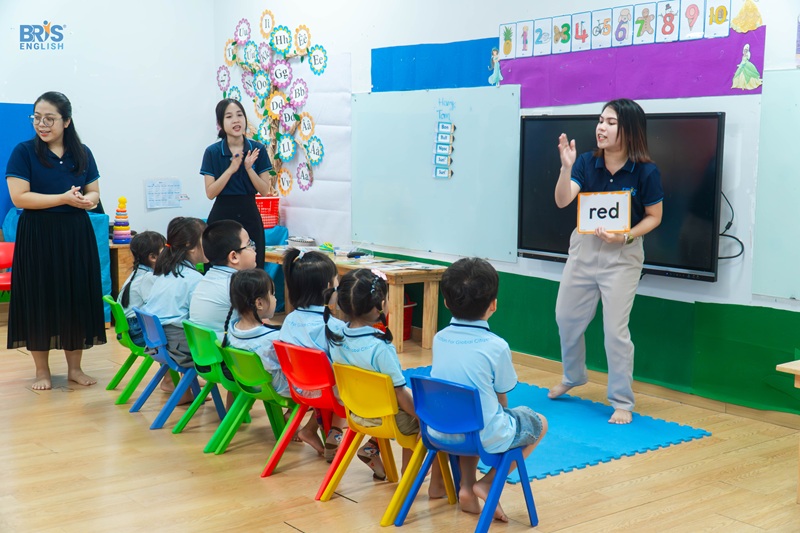 Chương trình học tiếng anh mầm non