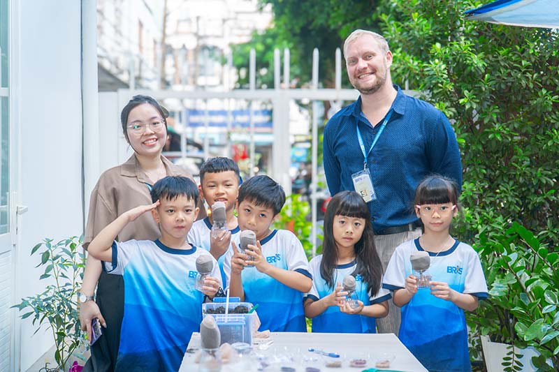 Môi trường học bris