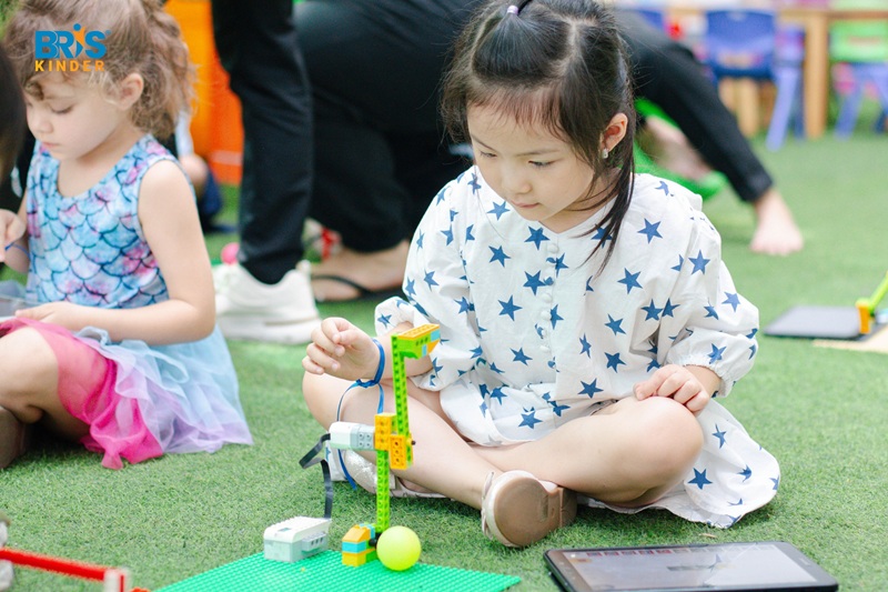 Rèn luyện kỹ năng mầm non