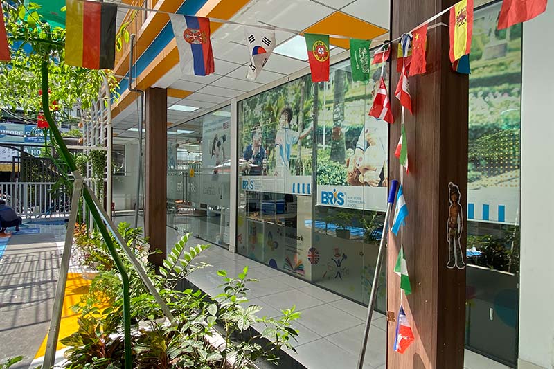 Trường quốc tế Bris Quận Tân Phú