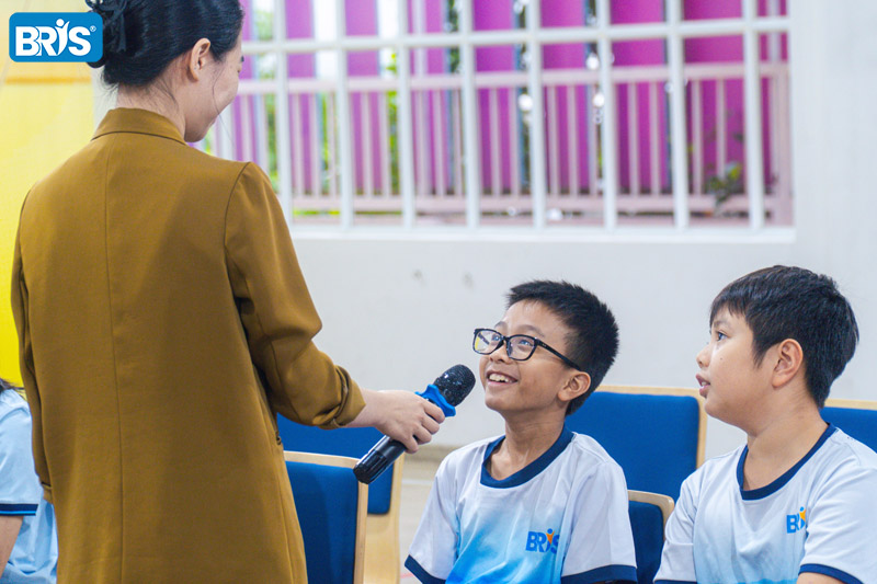 Giáo dục bắt buộc là gì?