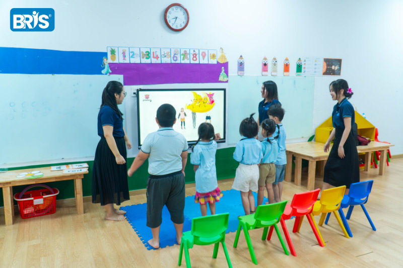 Tự học tiếng anh - Các bé có thể tự học tiếng Anh bằng hình ảnh và Flashcard