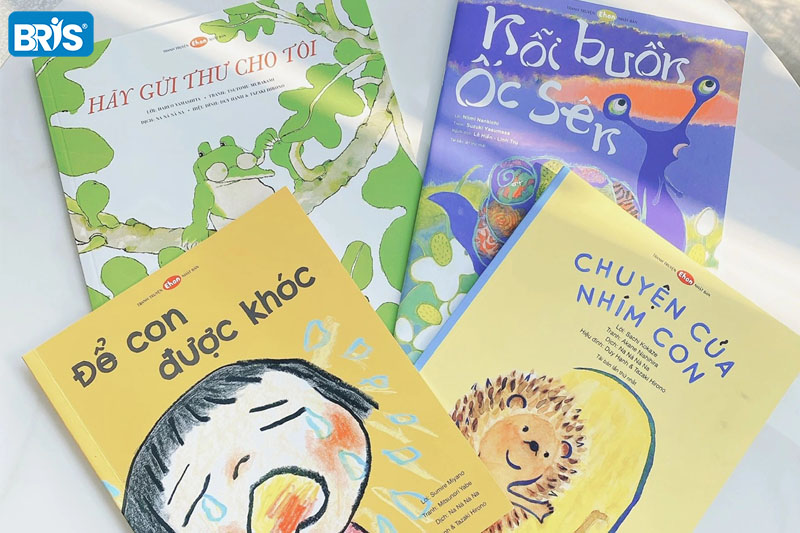 bộ sách cho bé 3 tuổi - Sách phát triển cảm xúc giúp bé 3 tuổi gọi tên cảm xúc, hiểu mình – hiểu người qua tranh dễ thương, lời ít mà thấm.