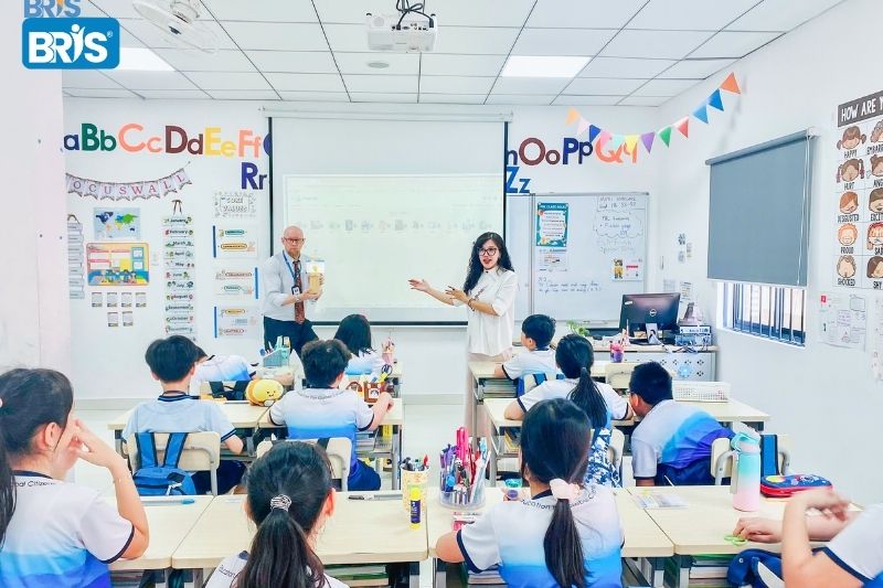 EFL và ENL - ENL là hình thức học tiếng Anh như tiếng mẹ đẻ