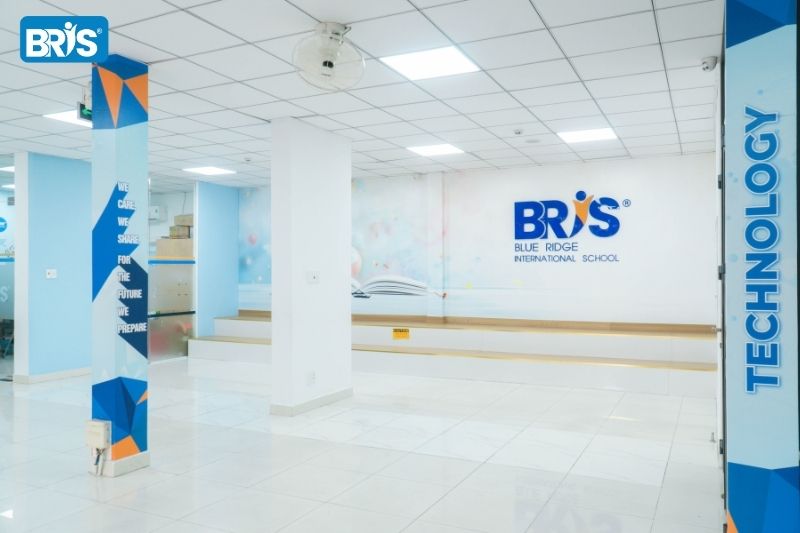 EFL và ENL - Trường quốc tế Bris với chương trình học tiếng Anh theo chuẩn Hoa Kỳ