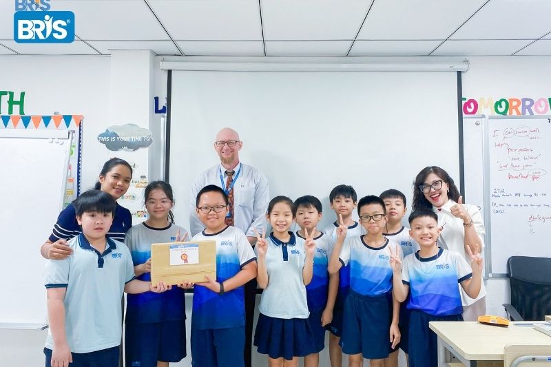 EFL và ENL - EFL và ENL có sự khác biệt nhất định