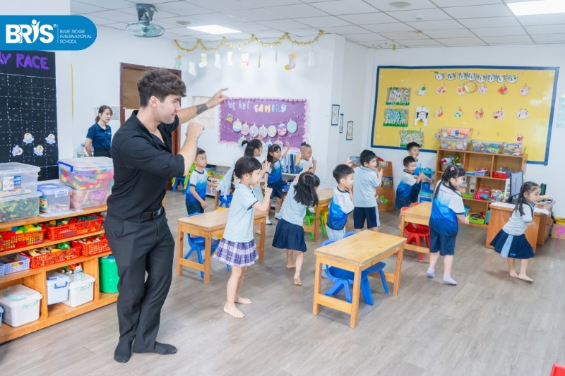 Khi nào nên cho trẻ đi học - Không có một độ tuổi chuẩn áp dụng chung cho tất cả mọi trẻ.