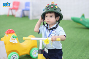 BRIS chú trọng xây dựng một môi trường giáo dục nơi trẻ tiếp thu kiến thức, nuôi dưỡng nhân cách, cảm xúc và các kỹ năng sống cần thiết ngay từ những năm đầu đời.