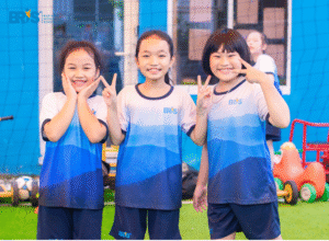 Bậc Tiểu học được xem là giai đoạn quan trọng để học sinh xây dựng nền tảng học tập, tư duy và kỹ năng.