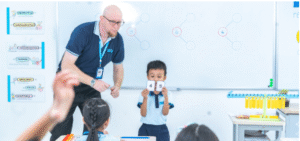 Tại BRIS Primary, mỗi giờ Toán là cơ hội để trẻ đặt câu hỏi, thử cách giải mới và tự tin chia sẻ lập luận.